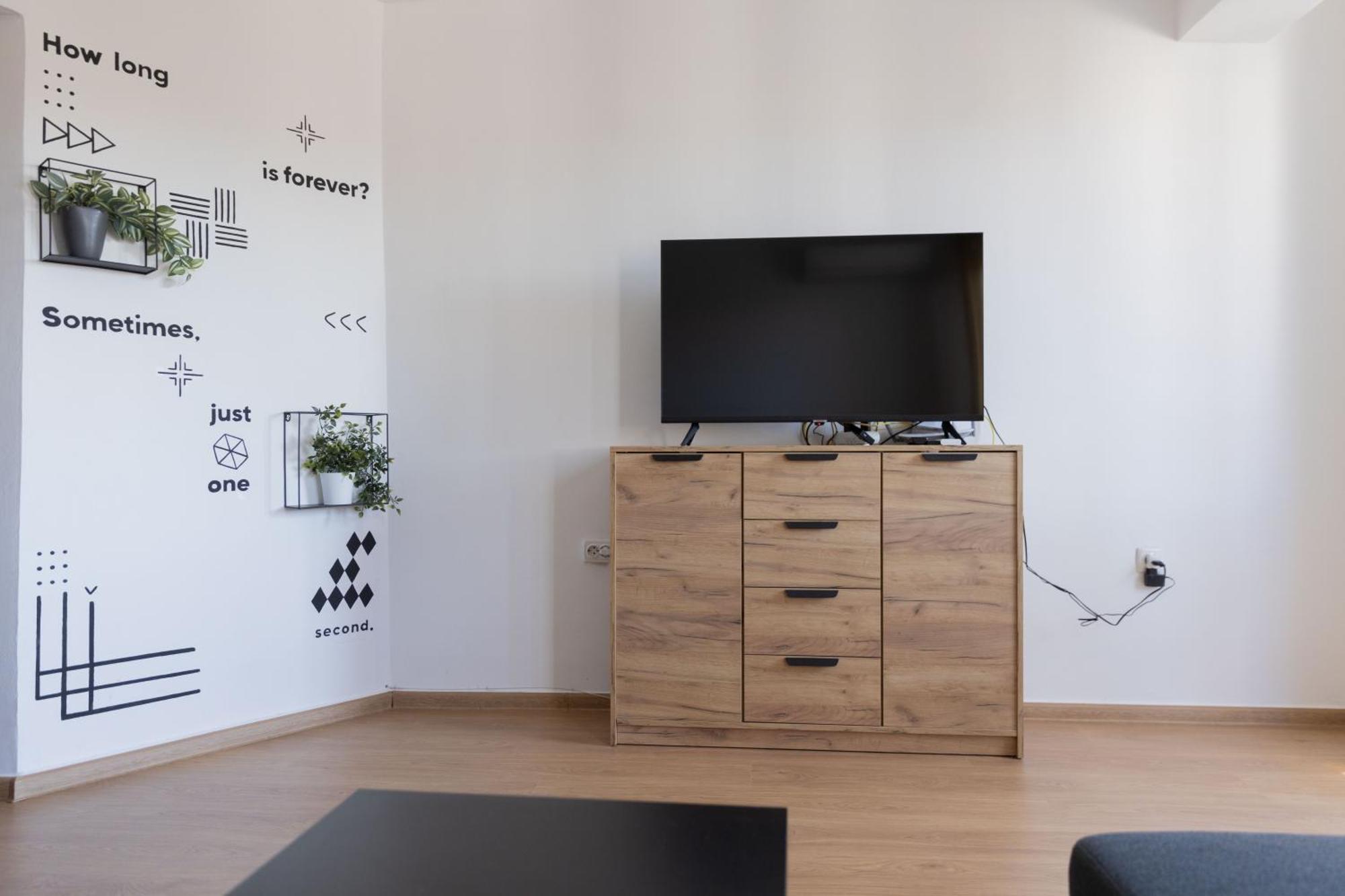 Lovely 1Bd Flat Near The Sea Garden By Flat Mаnаger 부르가스 외부 사진